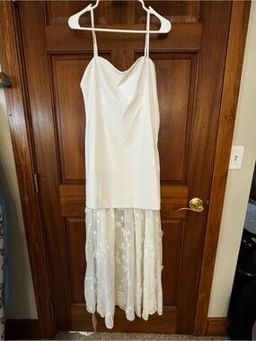 Abercrombie & Fitch Ivory Strapless Lace-Hem Slip Dress